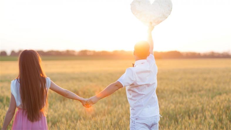 如何在游戏中撩妹？喜欢游戏的宅男来了解一下