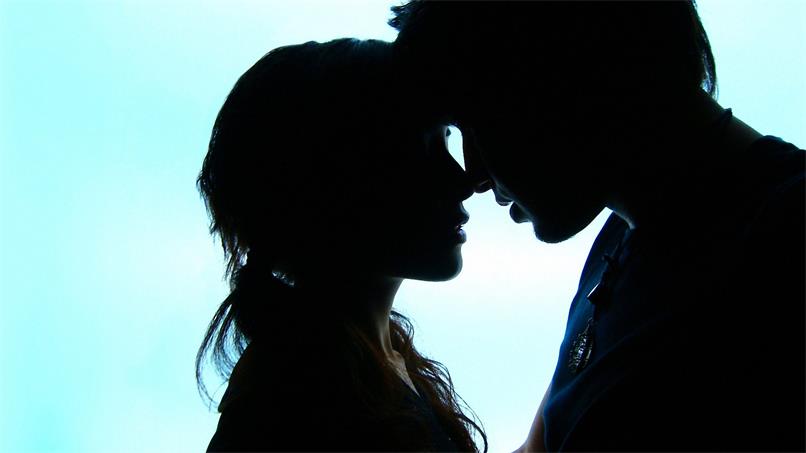 让女生主动的方法,如何做到让女生主动联系你?